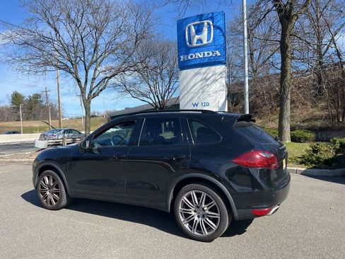 Used 2012 Porsche Cayenne S image 25