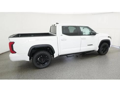New 2025 Toyota Tundra SR5 AWD/4WD image 10