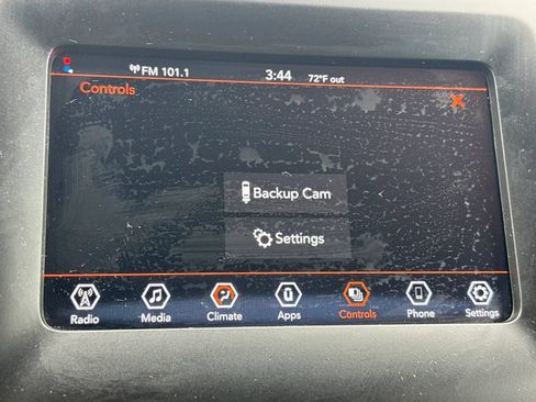 Used 2021 Jeep Cherokee Latitude FWD image 54