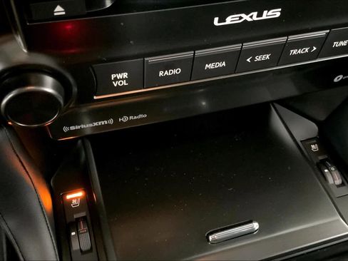 New 2022 Lexus GX 460 image 18