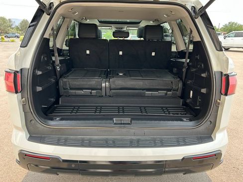 Used 2024 Toyota Sequoia Limited AWD/4WD image 8