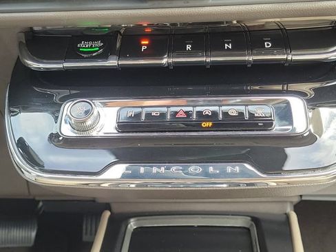 Certified 2024 Lincoln Corsair FWD image 26