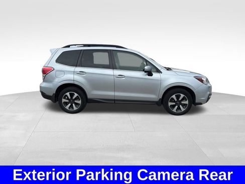 Used 2018 Subaru Forester 2.5i Limited AWD/4WD image 8