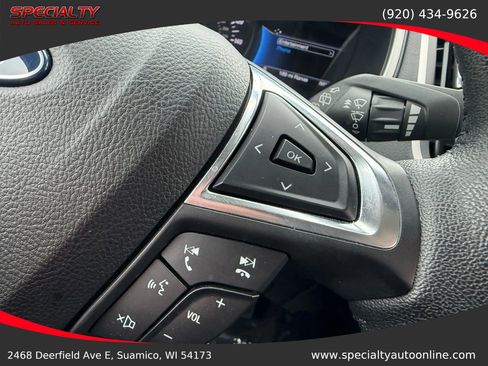 Used 2021 Ford Edge SEL image 19