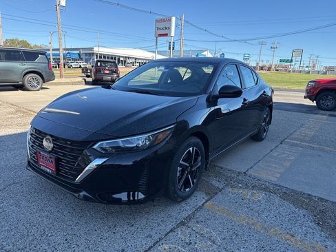 New 2025 Nissan Sentra SV image 8