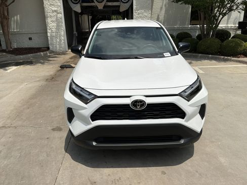 Used 2025 Toyota RAV4 LE FWD image 3