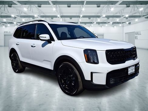 Certified 2025 Kia Telluride SX X-Line image 1