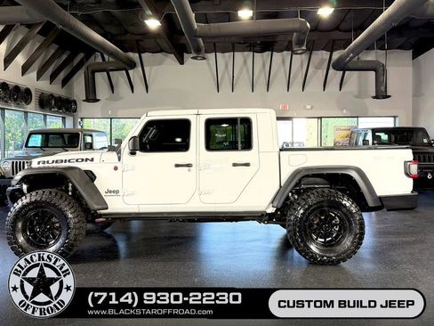 Used 2021 Jeep Gladiator Rubicon AWD/4WD image 9