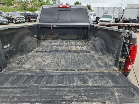 Used 2015 RAM 2500 Laramie w/ Convenience Group AWD/4WD image 36