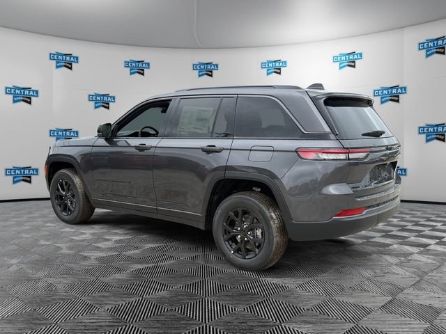 New 2026 Jeep Grand Cherokee Altitude AWD/4WD image 3