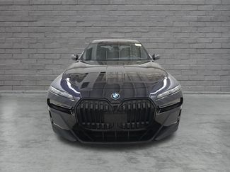 Used 2024 BMW i7 xDrive60 w/ Executive Package AWD/4WD video 2