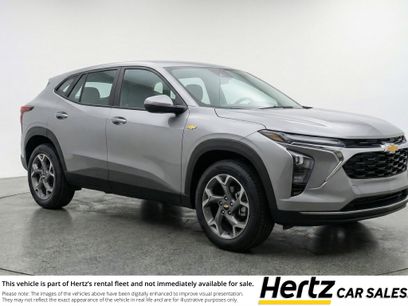 Used 2025 Chevrolet Trax LT