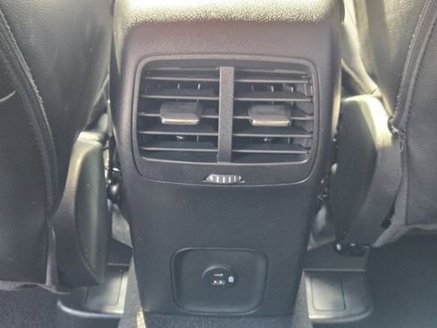 Used 2022 Ford Escape SEL w/ Technology Package image 31
