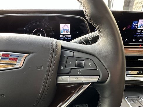 Certified 2023 Cadillac Escalade ESV Sport Platinum w/ LPO, ONYX Package image 23