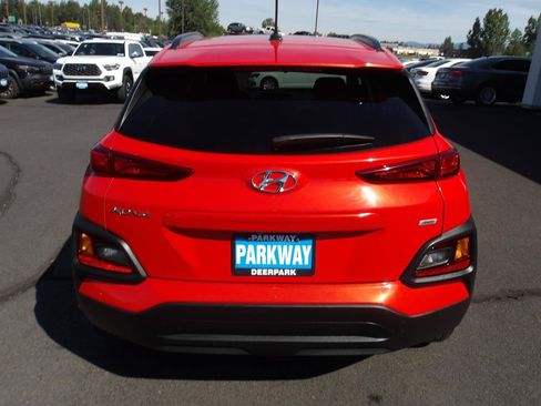 Used 2020 Hyundai Kona SEL AWD/4WD image 4