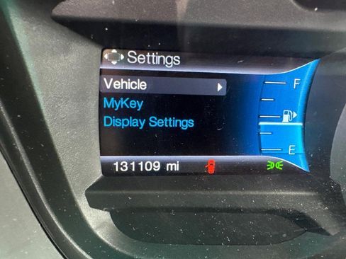 Used 2014 Ford Explorer XLT w/ Equipment Group 202A FWD image 7