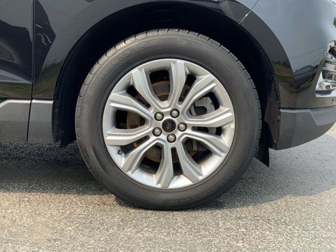 Used 2024 Ford Edge Titanium AWD/4WD image 26