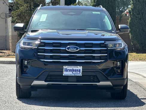 New 2026 Ford Explorer Active w/ Active Comfort Package RWD image 9