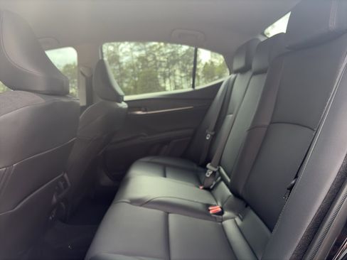 Used 2026 Toyota Camry XLE FWD image 14