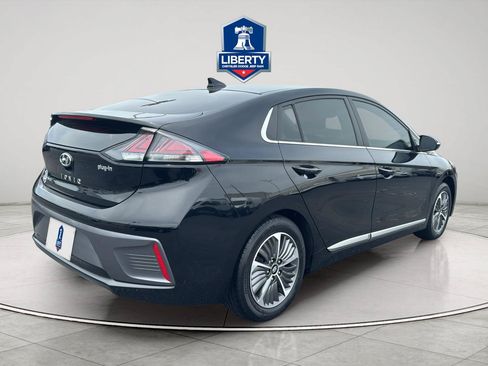 Used 2022 Hyundai Ioniq SEL FWD image 10