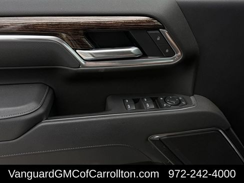Used 2025 GMC Sierra 2500 SLE w/ SLE Value Package; AWD/4WD image 24