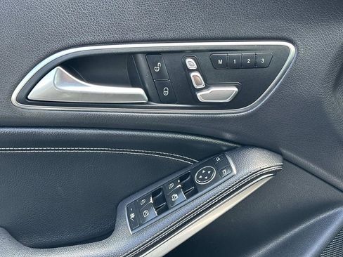 Used 2019 Mercedes-Benz CLA 250 image 24
