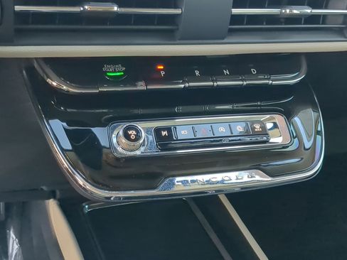 New 2026 Lincoln Corsair Reserve FWD image 19