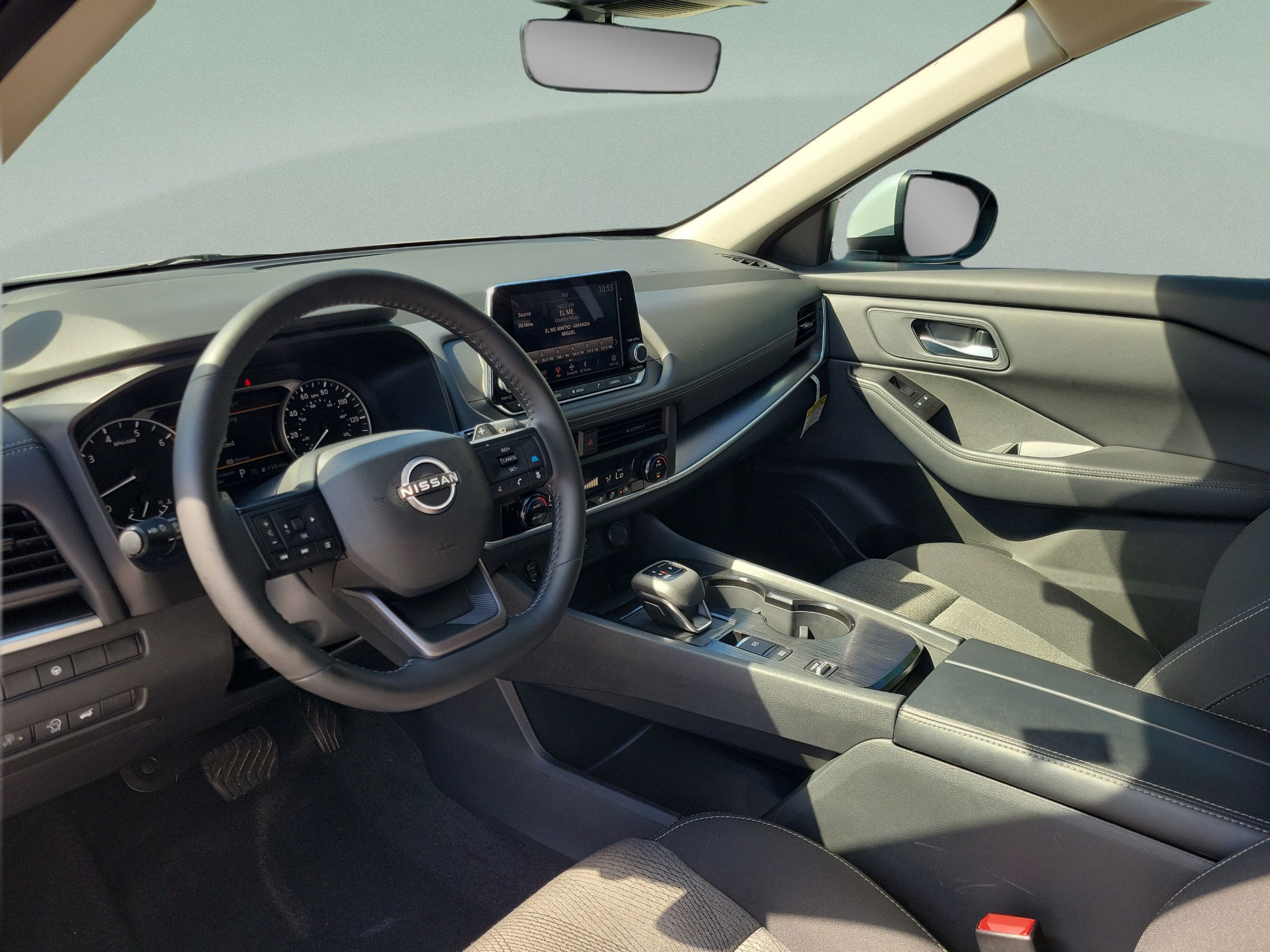 Certified 2026 Nissan Rogue SV FWD image 13