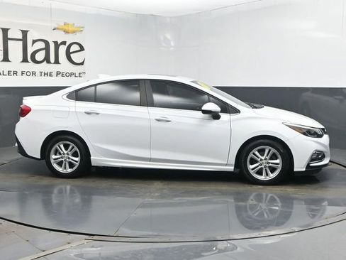 Used 2017 Chevrolet Cruze LT w/ Sun And Sound Package image 1