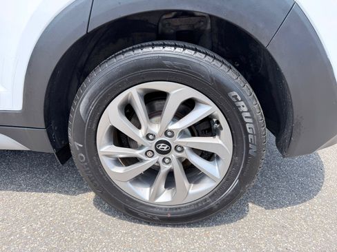 Used 2017 Hyundai Tucson Eco w/ Cargo Package AWD/4WD image 37