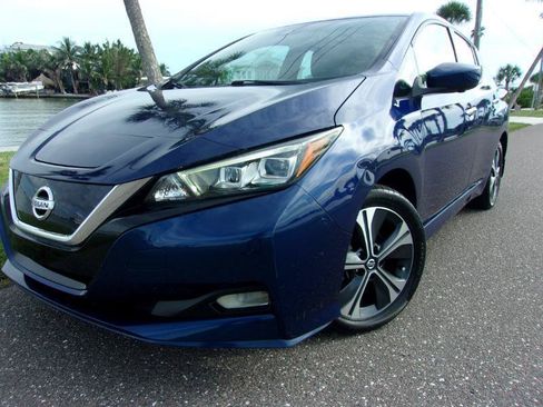 Used 2021 Nissan Leaf SV Plus w/ SV Plus Technology Package FWD image 14