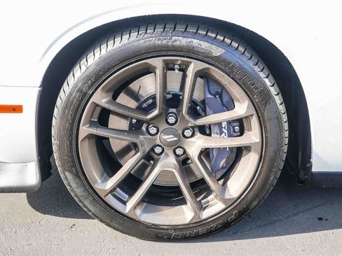 Used 2021 Dodge Challenger R/T Scat Pack w/ Dynamics Package image 9