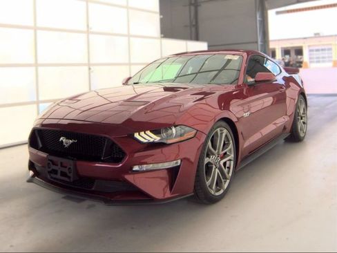 Used 2018 Ford Mustang GT Premium RWD image 1