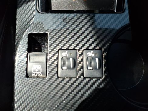 Used 2023 Toyota 4Runner TRD Off-Road Premium w/ Off Road Premium Plus Package AWD/4WD image 29