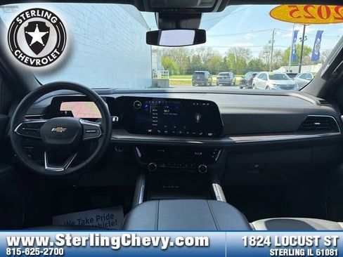 Used 2025 Chevrolet Tahoe LT AWD/4WD image 19