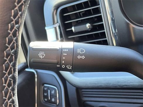 Certified 2025 Ford F250 Lariat w/ Lariat Ultimate Package image 21