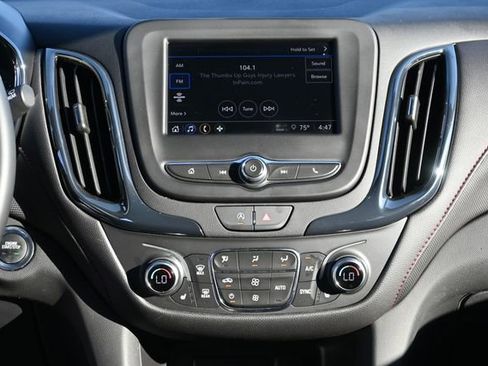 Used 2024 Chevrolet Equinox RS image 17