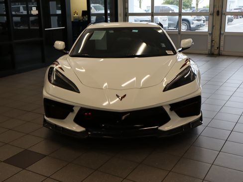Used 2024 Chevrolet Corvette Stingray Preferred Conv w/ 2LT RWD image 3
