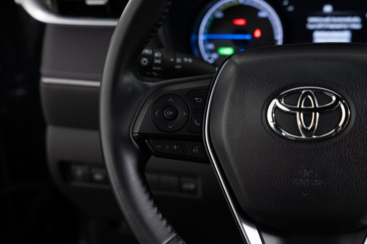 Used 2024 Toyota Venza XLE AWD/4WD image 31