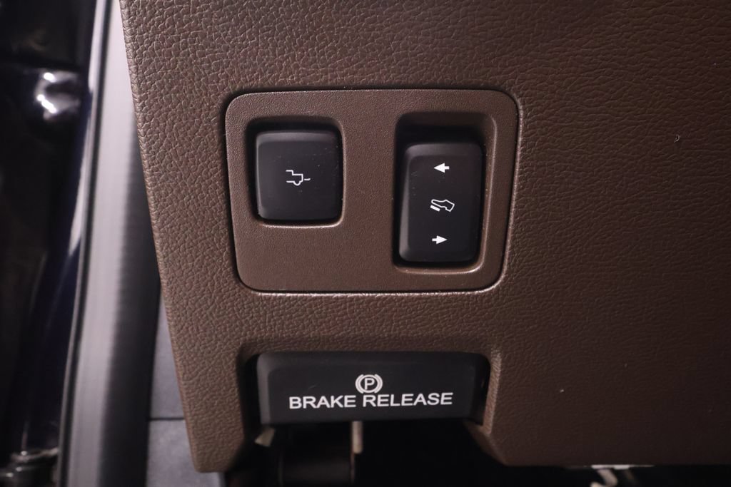 Used 2022 Ford F350 King Ranch w/ Tremor Off-Road Package AWD/4WD image 28