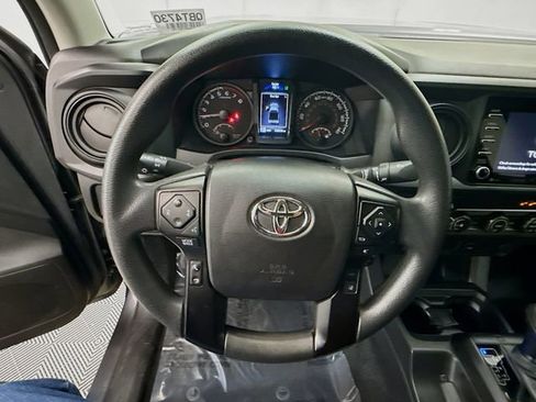 Used 2022 Toyota Tacoma SR image 11