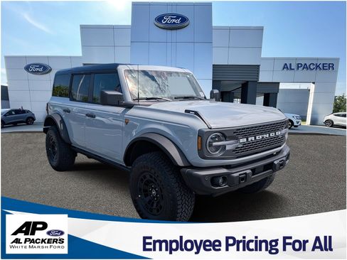New 2026 Ford Bronco Badlands AWD/4WD image 1