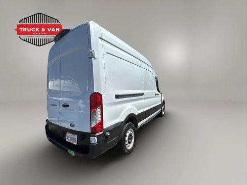 Used 2022 Ford E-Transit 148 High Roof w/ Load Area Protection Package RWD image 5