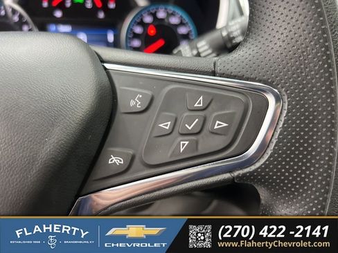 Used 2023 Chevrolet Equinox LT AWD/4WD image 23