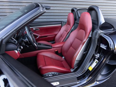 Certified 2021 Porsche 718 Boxster GTS image 5