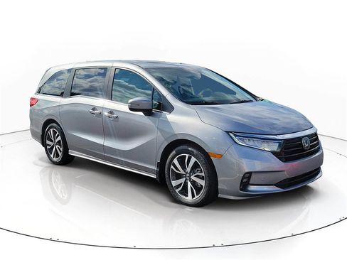 Certified 2023 Honda Odyssey Touring image 1