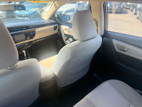 Used 2014 Toyota Corolla LE image 23