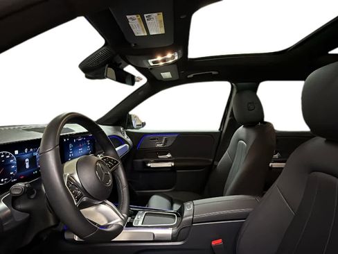 Certified 2024 Mercedes-Benz GLB 250 4MATIC image 4