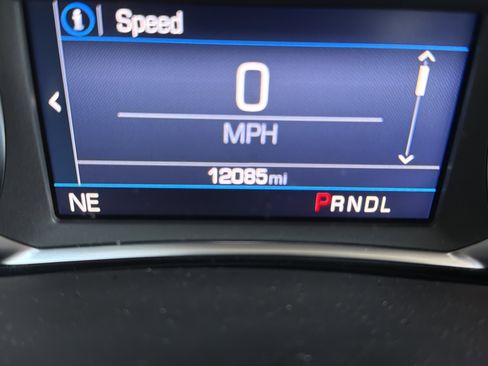 Used 2024 Chevrolet Equinox LS w/ LS Convenience Package image 22