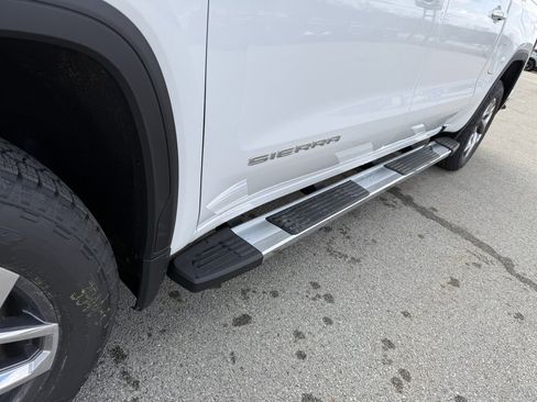 New 2026 GMC Sierra 1500 SLT w/ SLT Premium Plus Package image 10